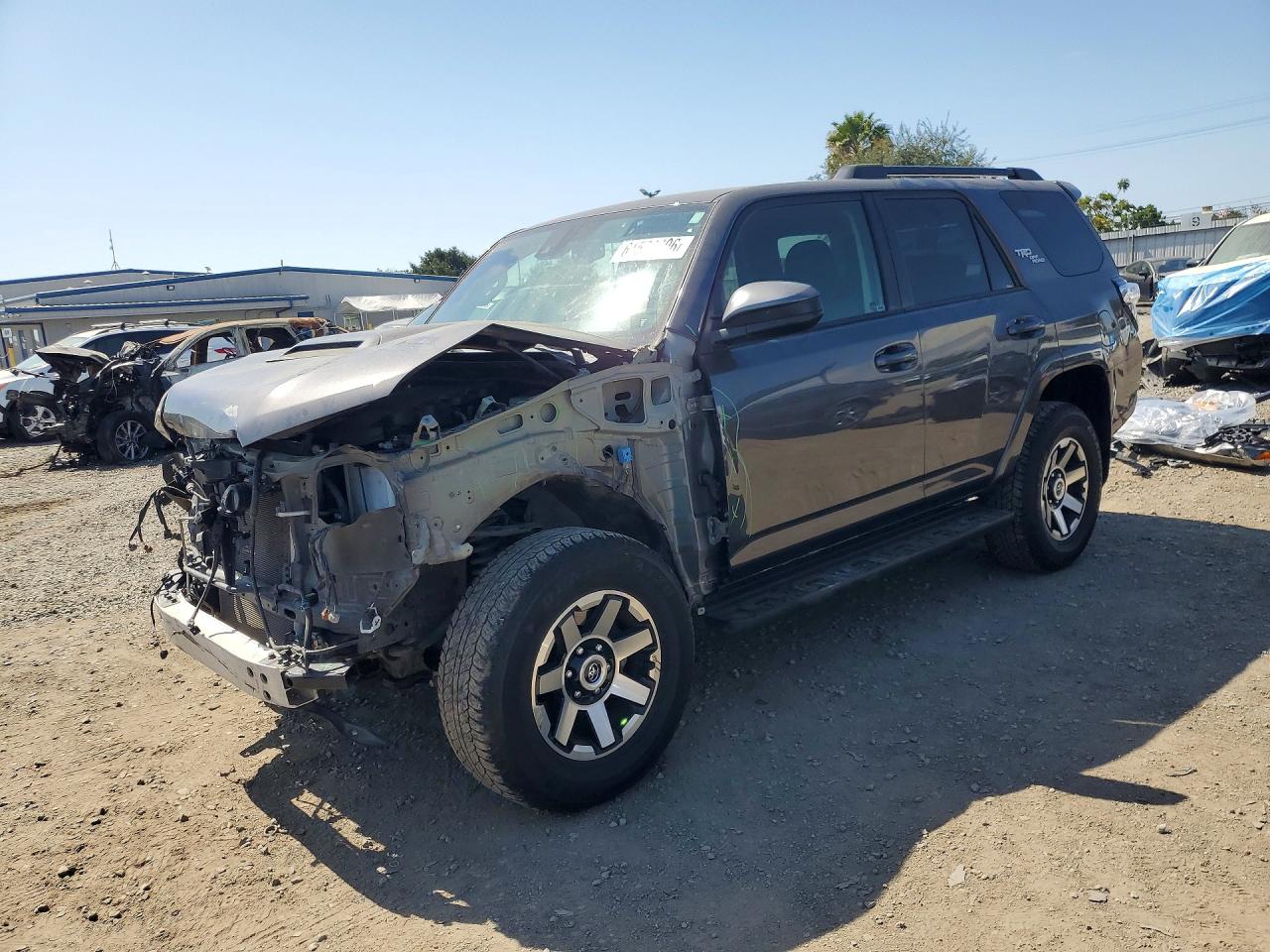 2023 Toyota 4Runner TRD Off Road, VIN JTEPU5JR9P6116734 — Front end
