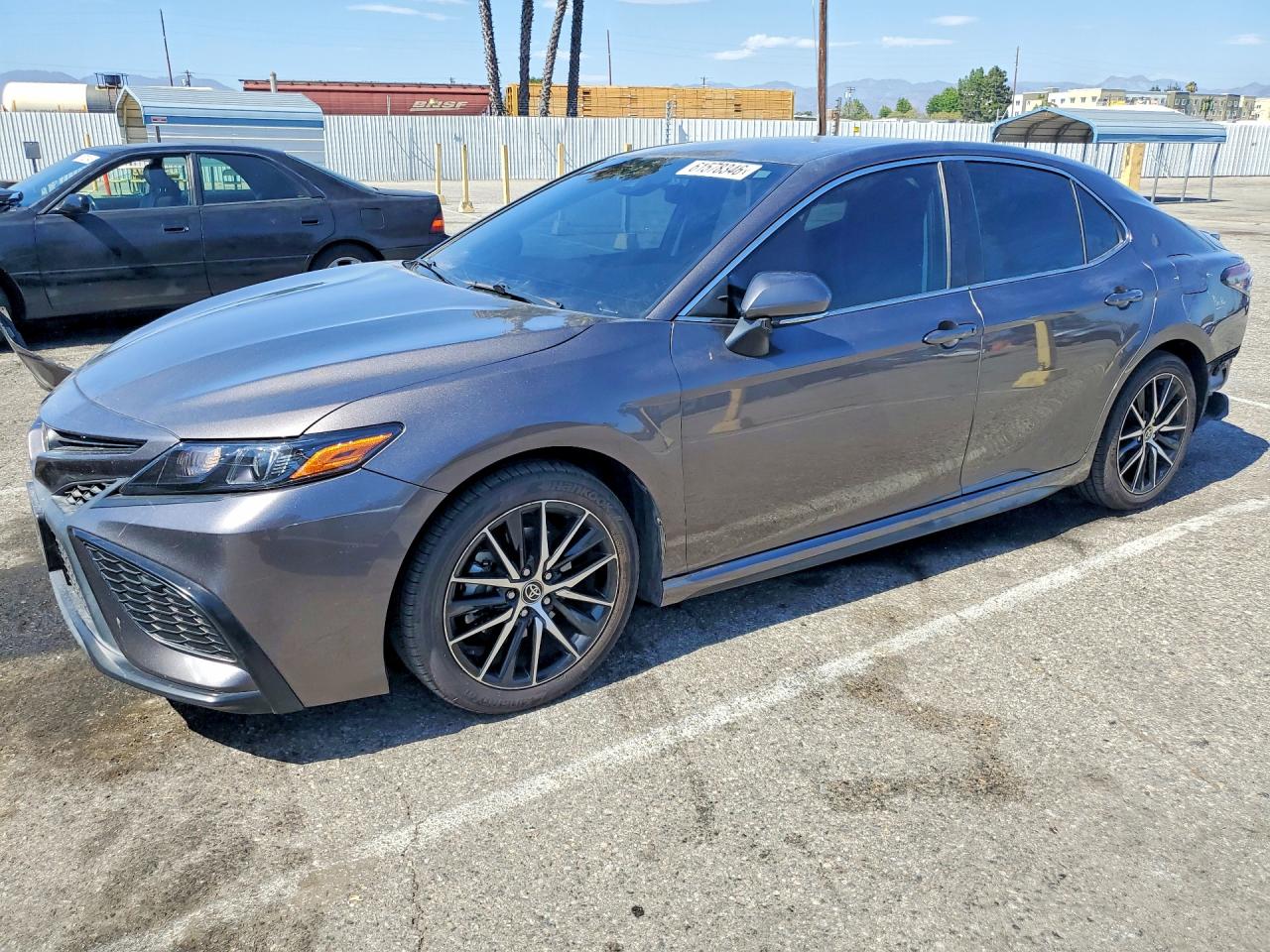 2022 Toyota Camry SE, VIN 4T1G11AK5NU656112 — Rear end