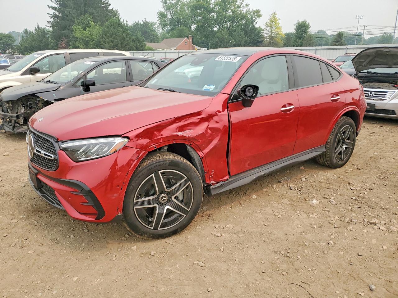 2026 Mercedes-Benz GLC 300, VIN W1NKJ4HB5TF526556 — Front end