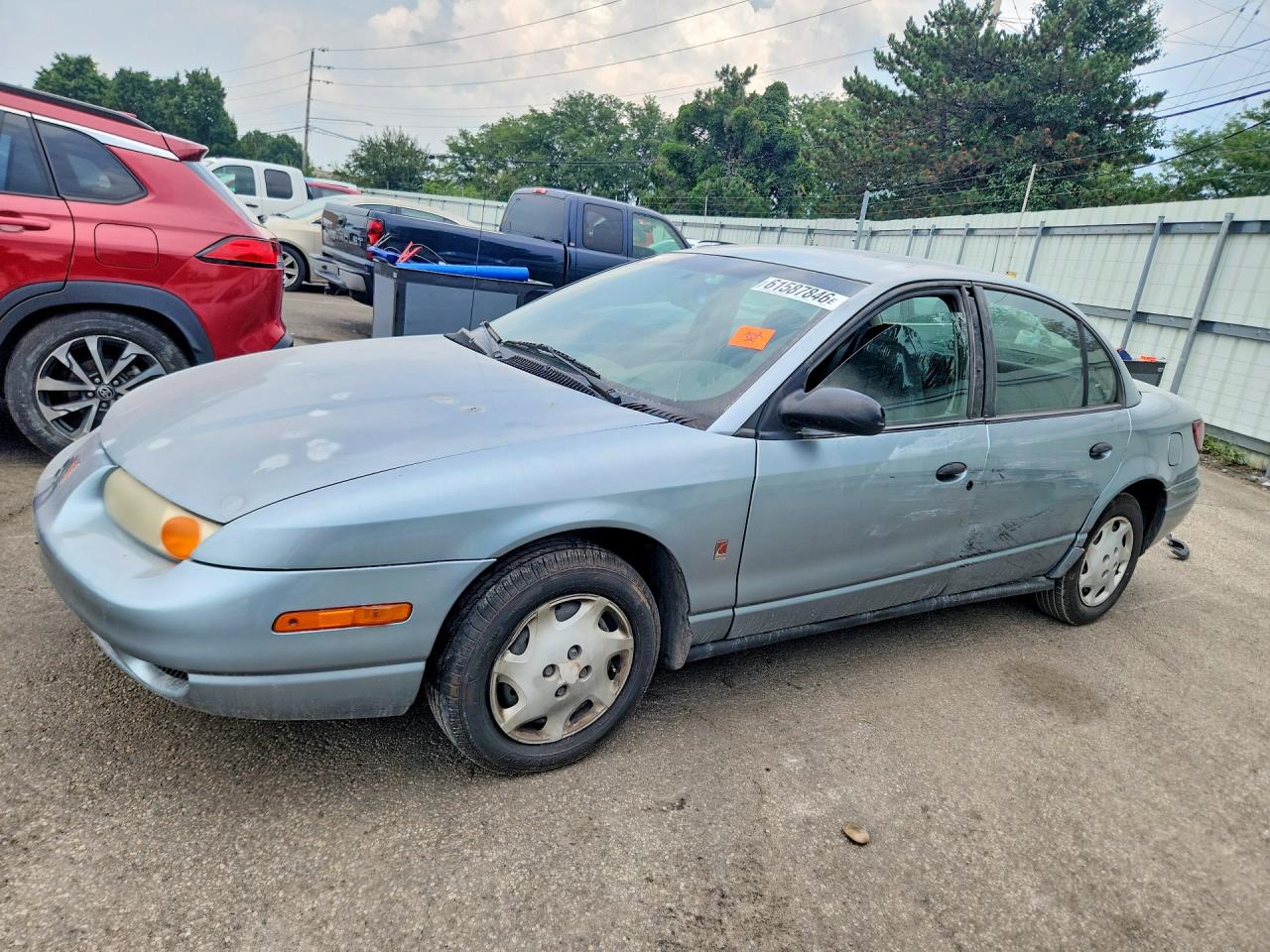 2002 Saturn SL, VIN 1G8ZH528X2Z124561 — Front end