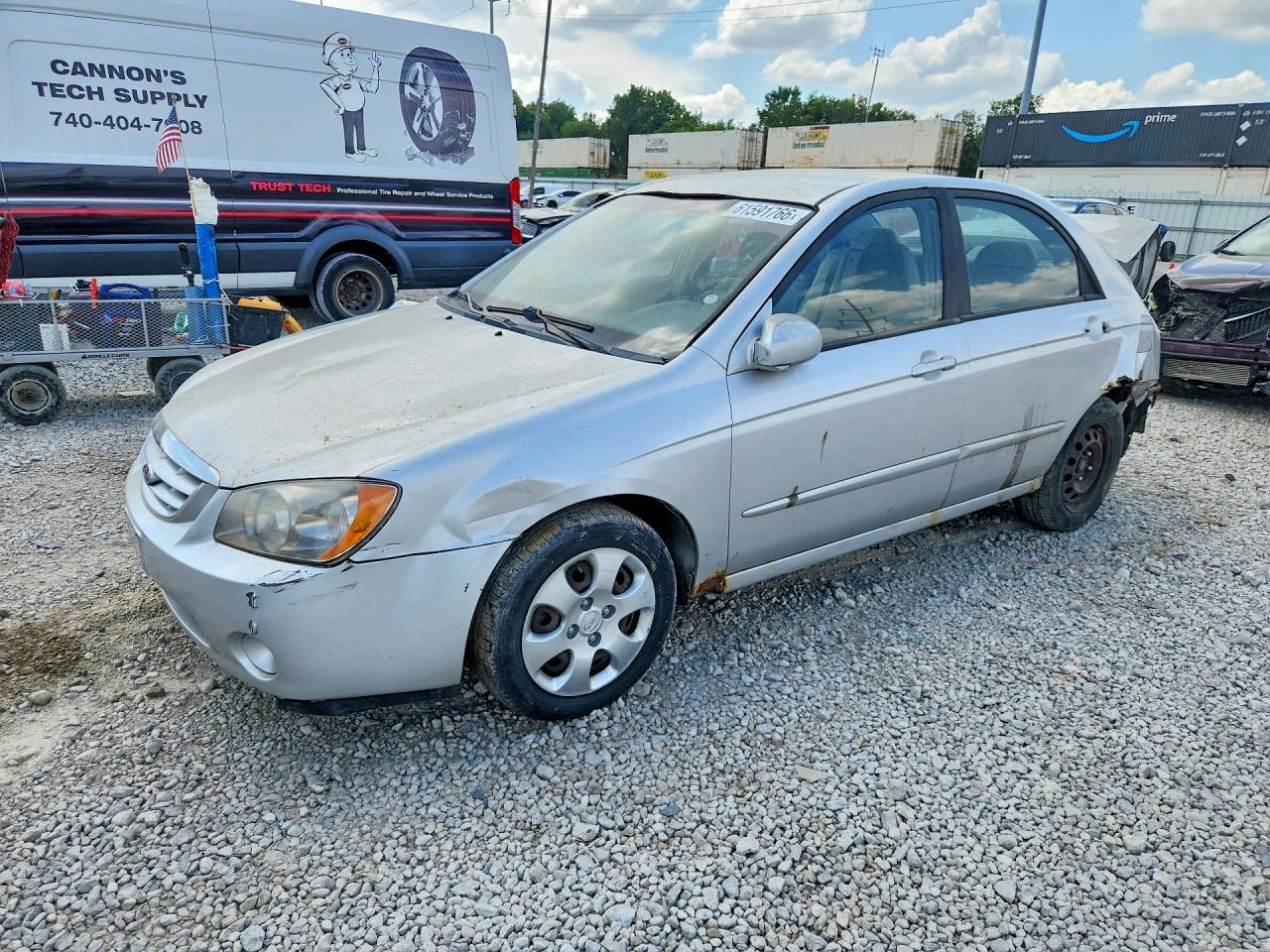 2006 Kia Spectra EX, VIN KNAFE121765368935 — Rear end