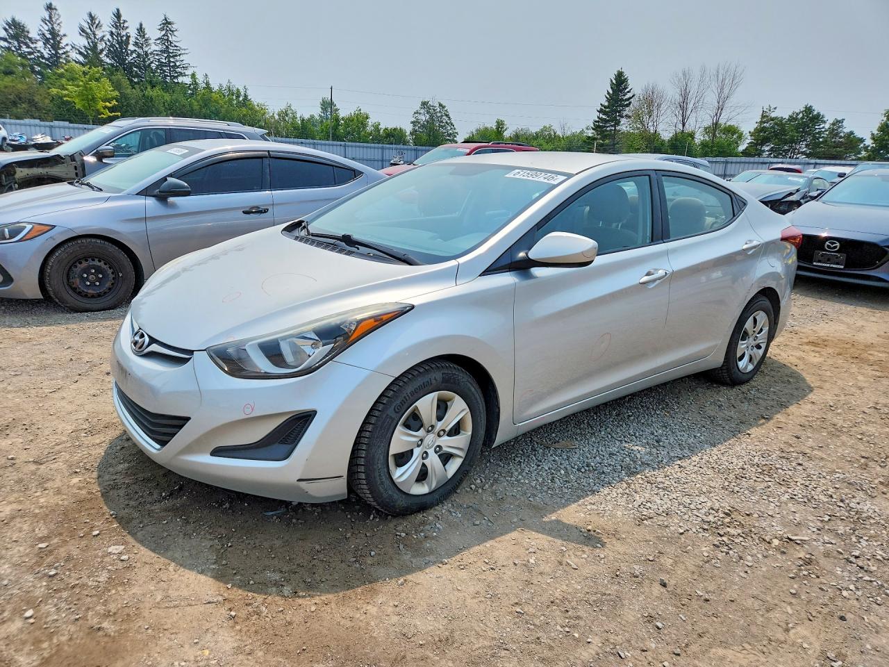 2016 Hyundai Elantra Value Edition, VIN 5NPDH4AE4GH671034 — Side
