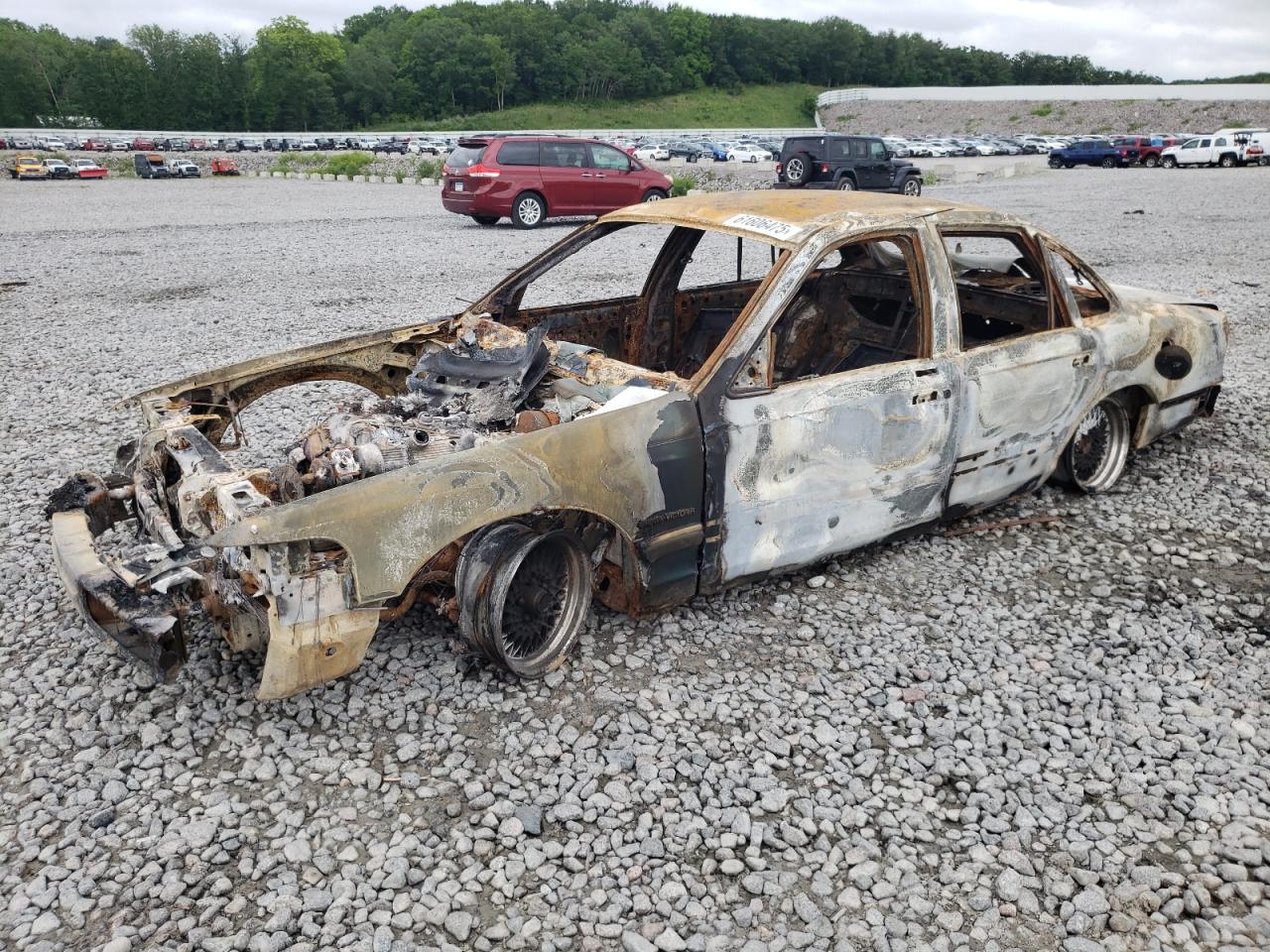 1993 Ford Crown Victoria LX, VIN 2FALP74W0PX128708 — Burn