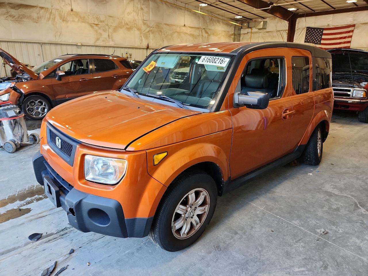 2006 Honda Element EX-P, VIN 5J6YH28706L021926 — Undercarriage