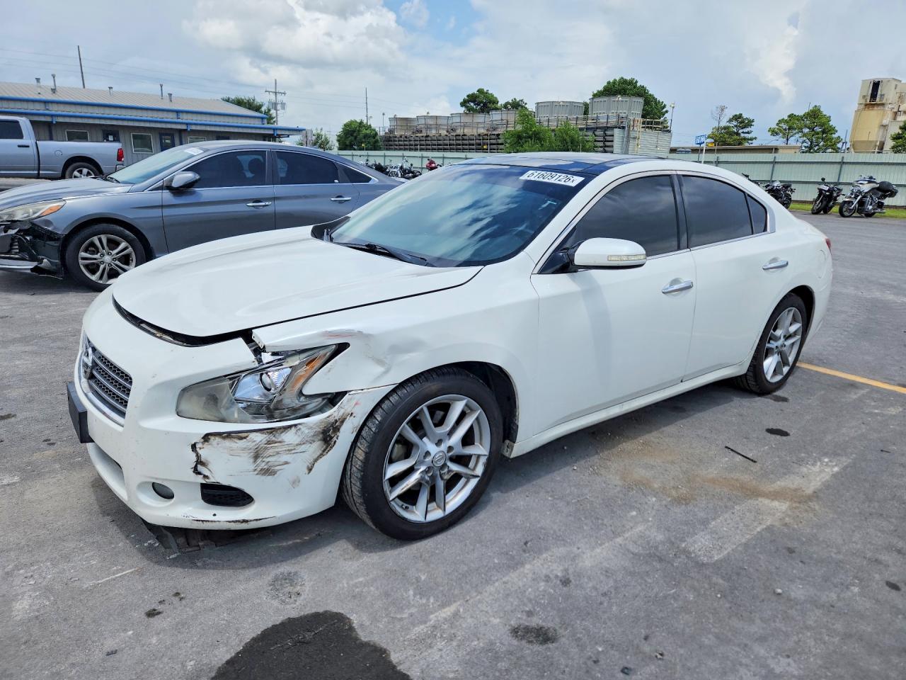 2011 Nissan Maxima S, VIN 1N4AA5AP7BC814146 — Перед