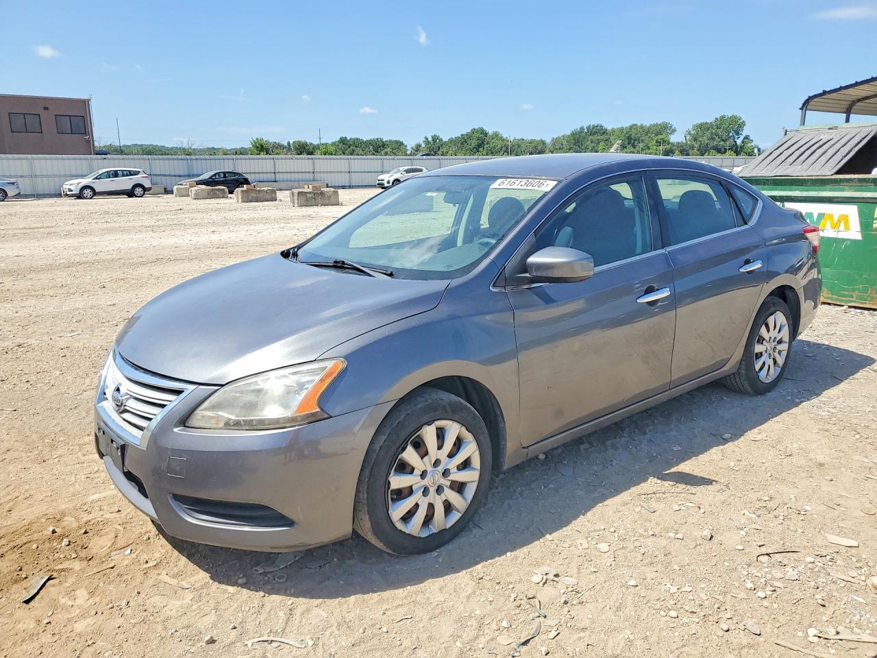 2015 Nissan Sentra SV, VIN 3N1AB7AP0FL660749 — Minor dents and scratches