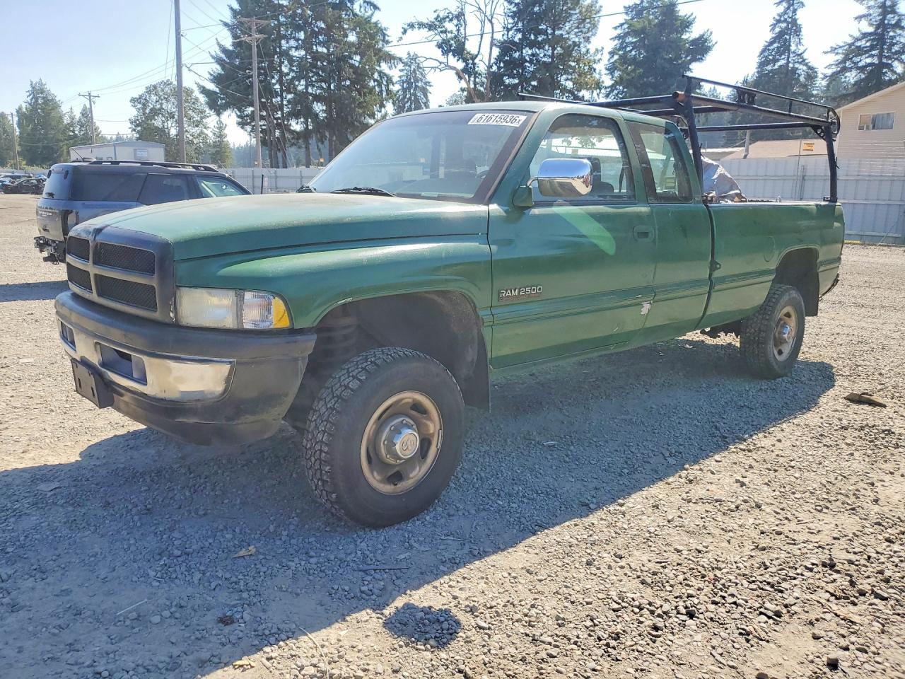 1996 Dodge 2500, VIN 3B7KF23C6TM192065 — Side