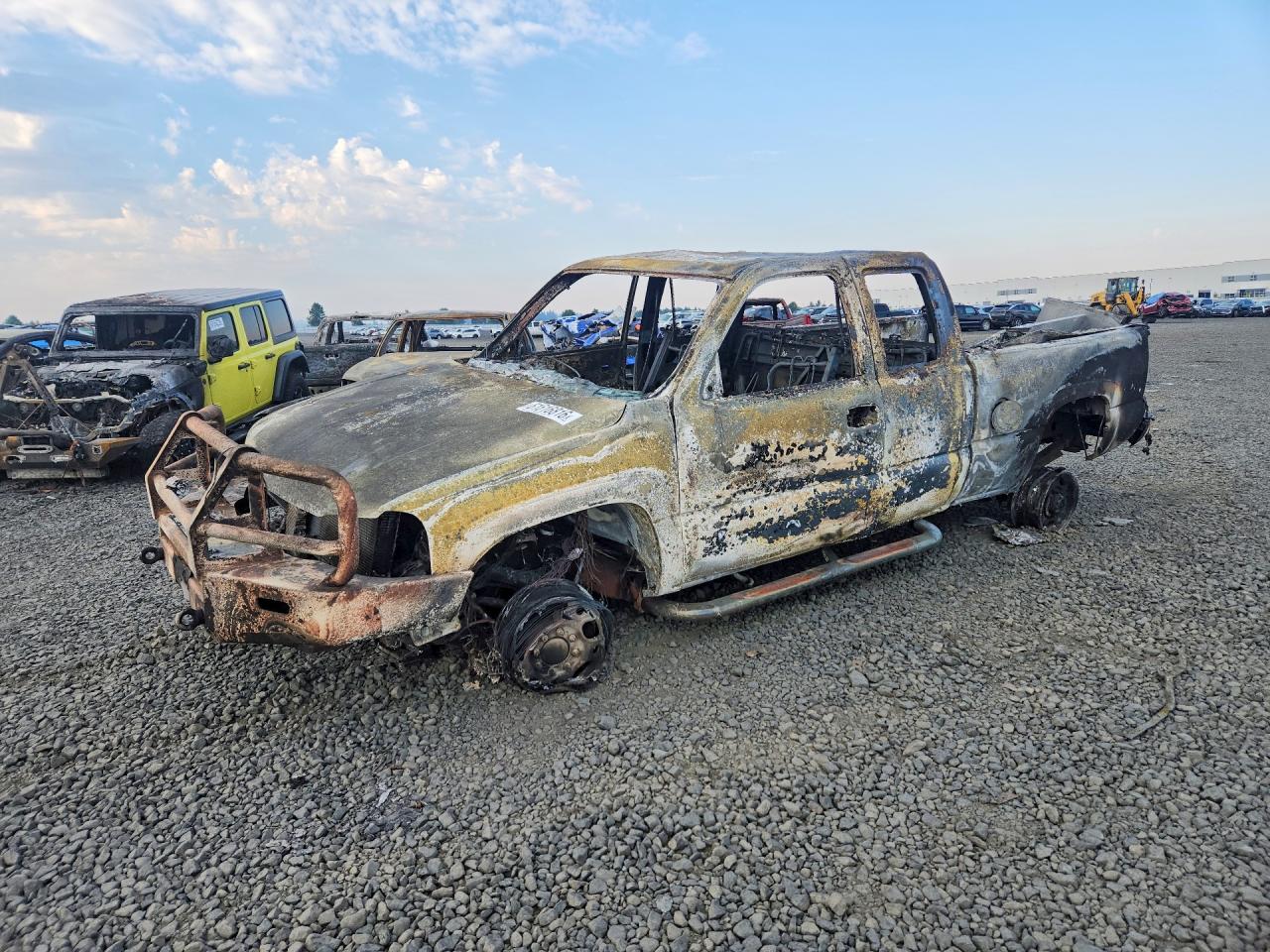 2005 GMC Sierra 2500HD SLT, VIN 1GTHK29255E144148 — Пожар