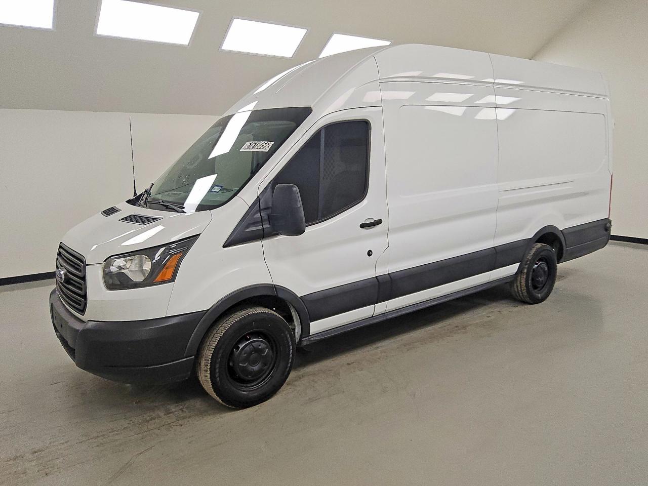 2019 Ford Transit, VIN 1FTYR3XM2KKB86389 — Minor dents and scratches