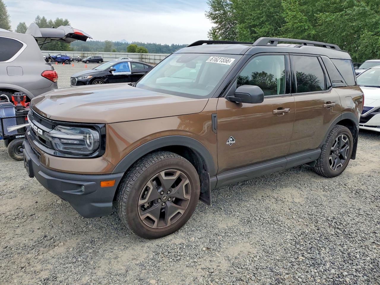 2022 Ford Bronco Sport Outer Banks, VIN 3FMCR9C65NRD13376 — Roof