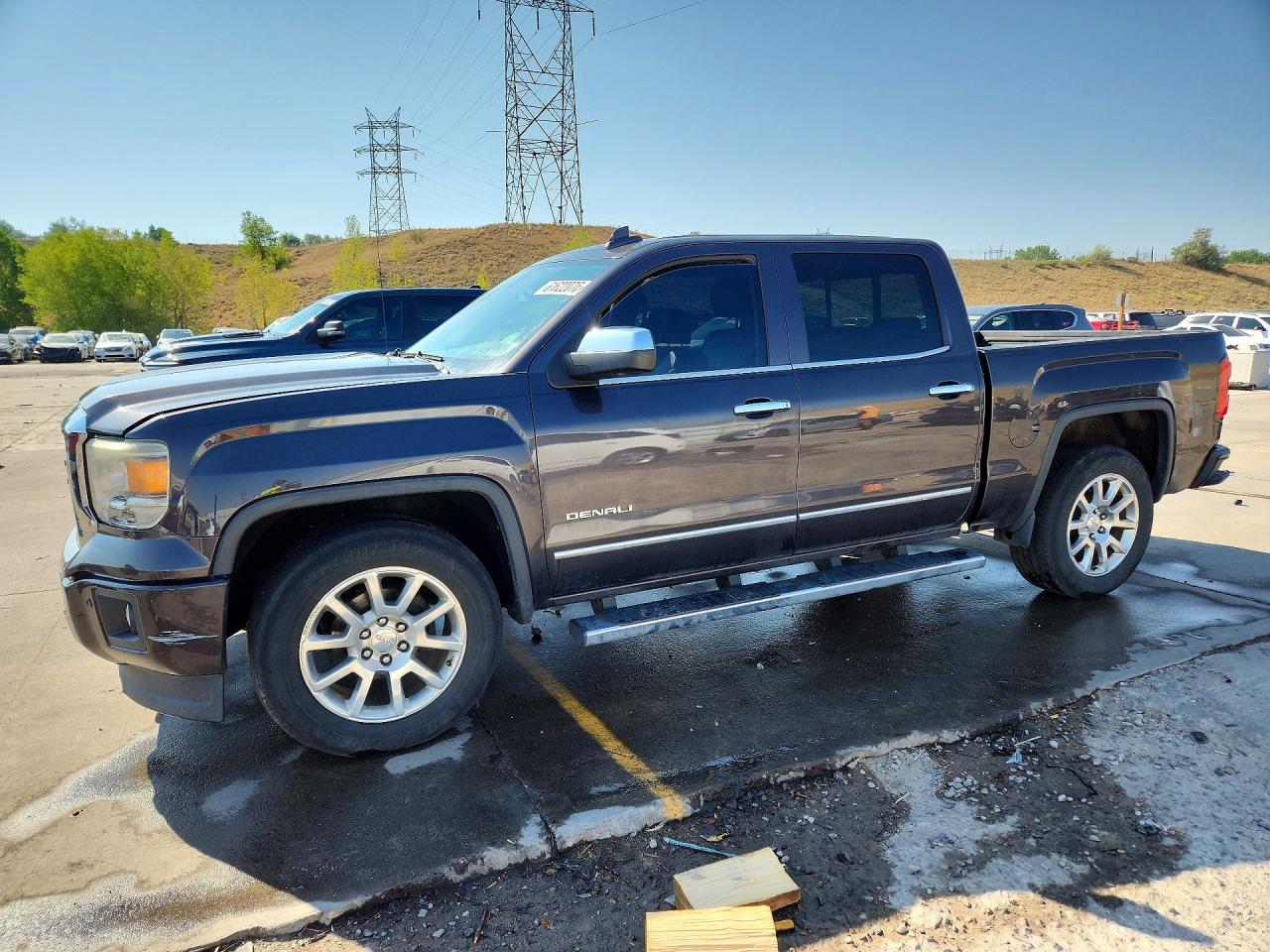 2015 GMC Sierra 1500 Denali, VIN 3GTU2WEC2FG490107 — Vandalism