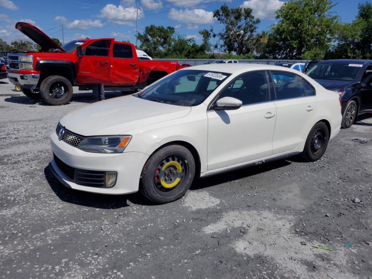 2013 Volkswagen Jetta, VIN 3VW5S7AJ0DM279515 — Side