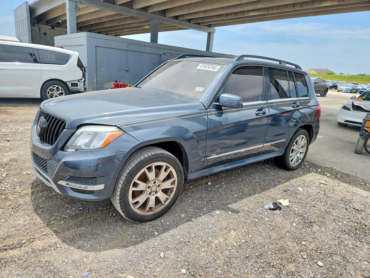 2013 Mercedes-Benz GLK 350, VIN WDCGG5HB1DF961393 — Mechanical