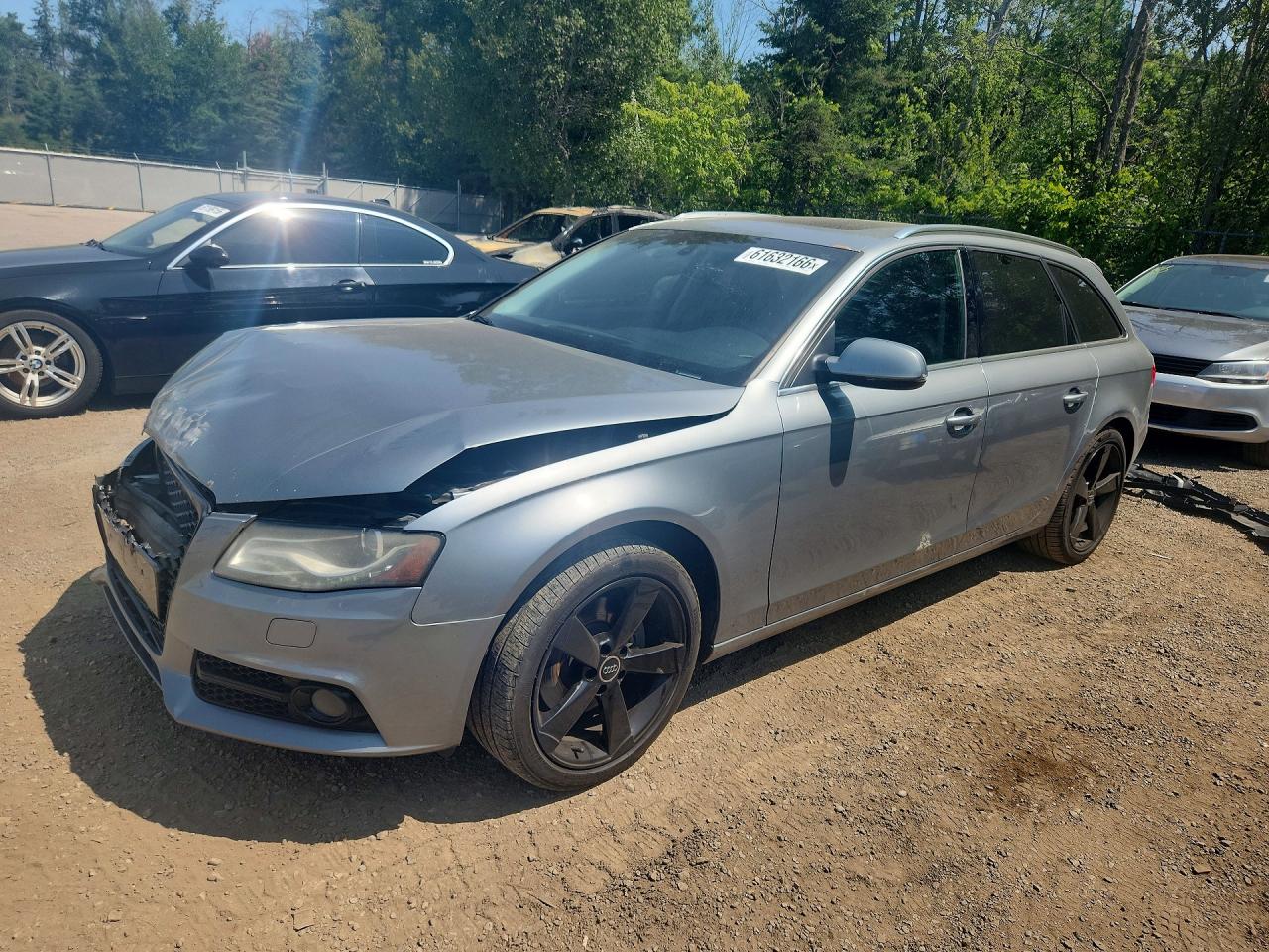2011 Audi A4, VIN WAU4FCFLXBA091856 — Front end