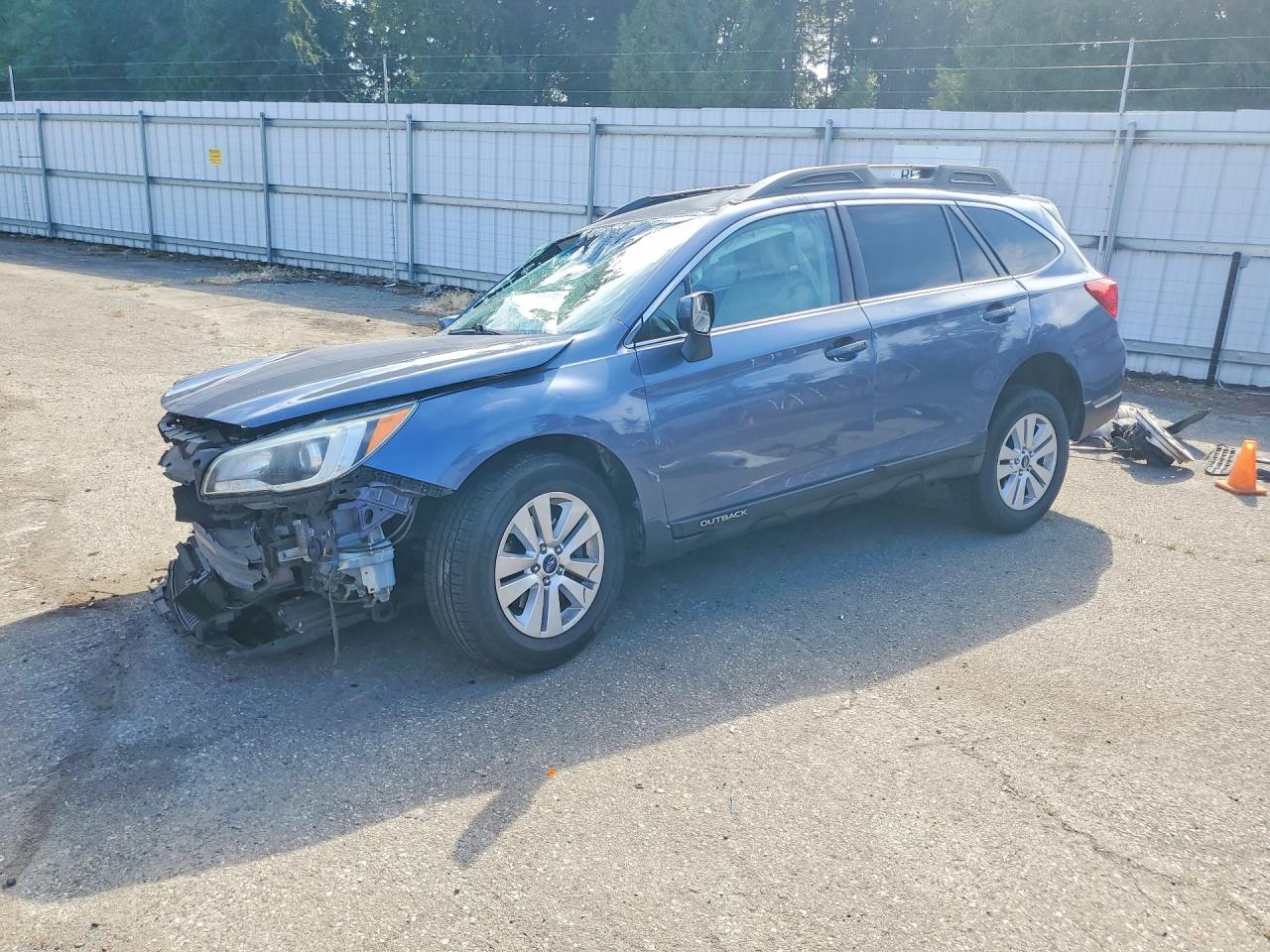 2016 Subaru Outback Premium, VIN 4S4BSACC7G3335727 — Front end