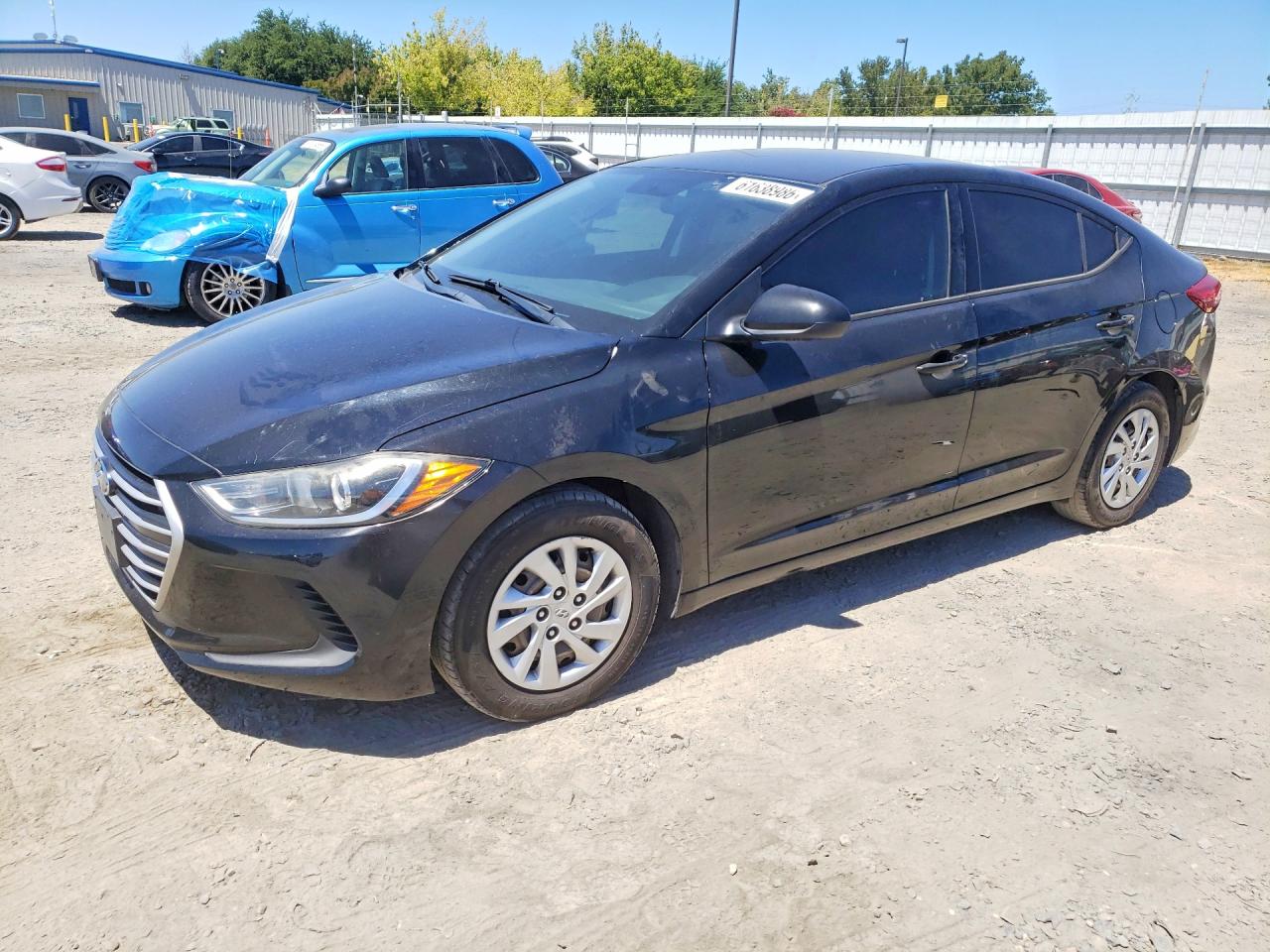 2018 Hyundai Elantra SE, VIN 5NPD74LF7JH324135 — Normal wear