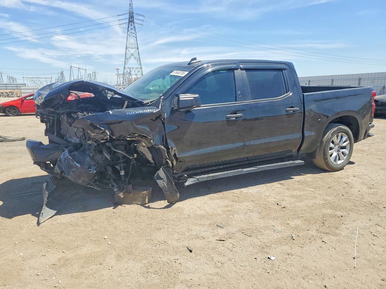 2022 Chevrolet Silverado 1500 Custom, VIN 3GCPWBEK9NG181802 — Front end