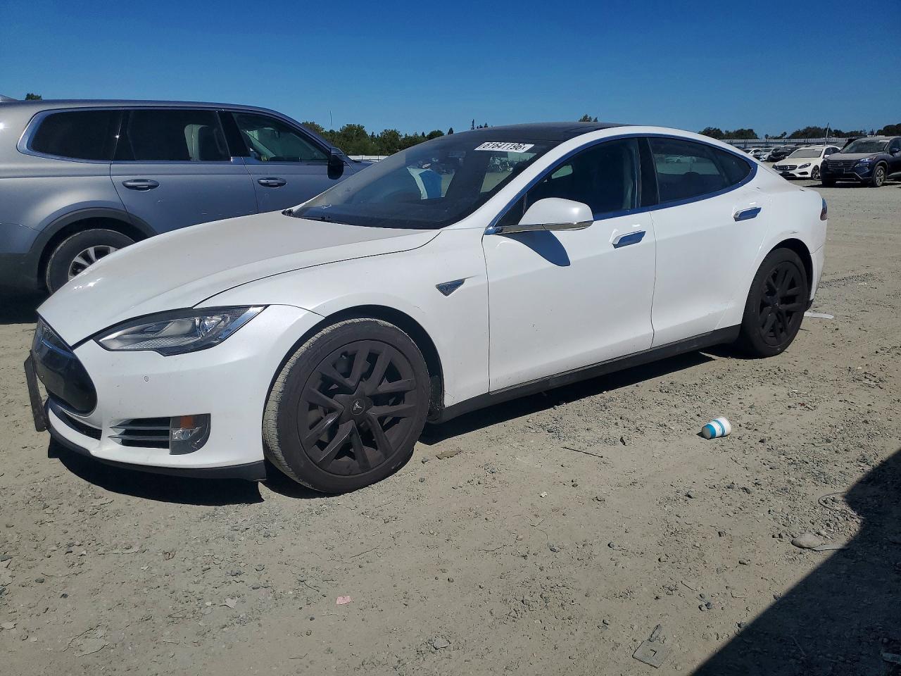 2014 Tesla Model S 60, VIN 5YJSA1H16EFP35003 — Mechanical