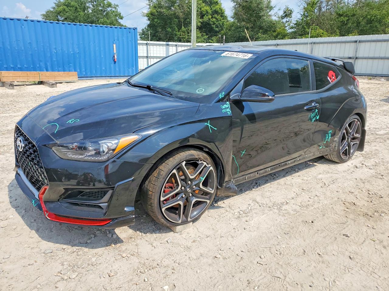 2020 Hyundai Veloster, VIN KMHT36AH8LU007797 — Перед