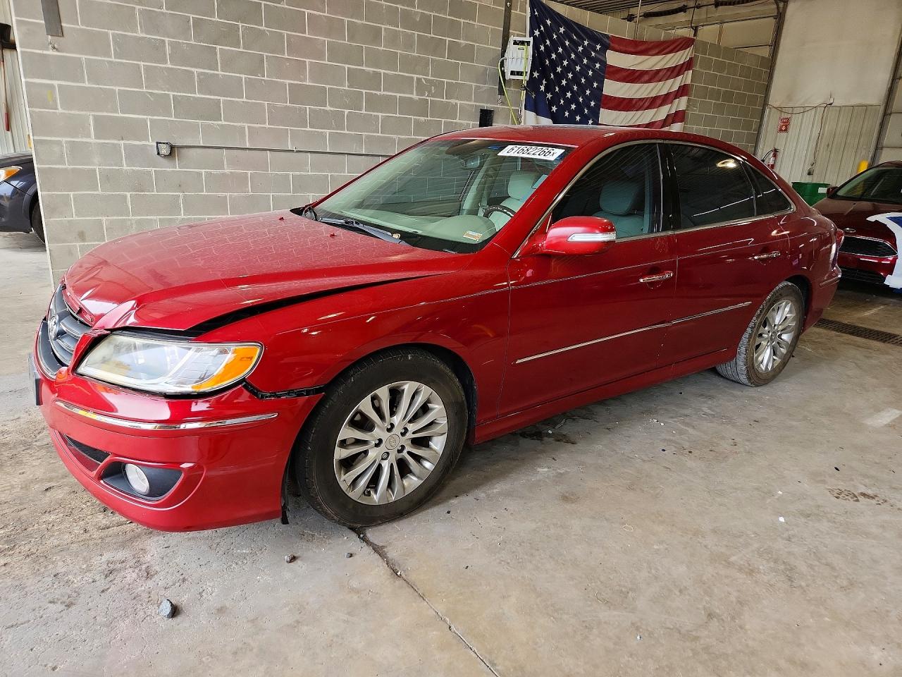 2011 Hyundai Azera Limited, VIN KMHFC4DFXBA544313 — Перед