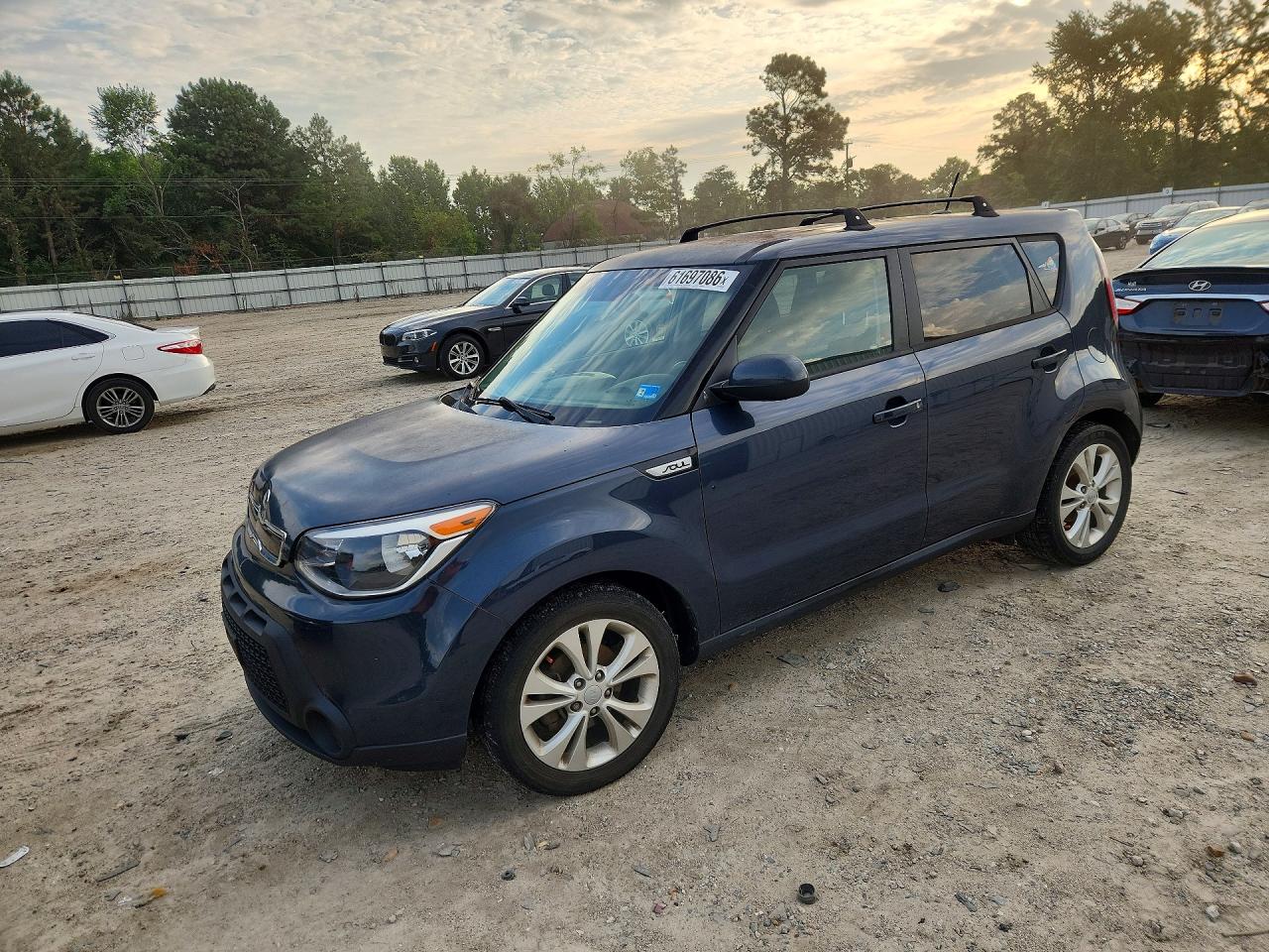 2015 Kia Soul +, VIN KNDJP3A53F7233737 — Rear end