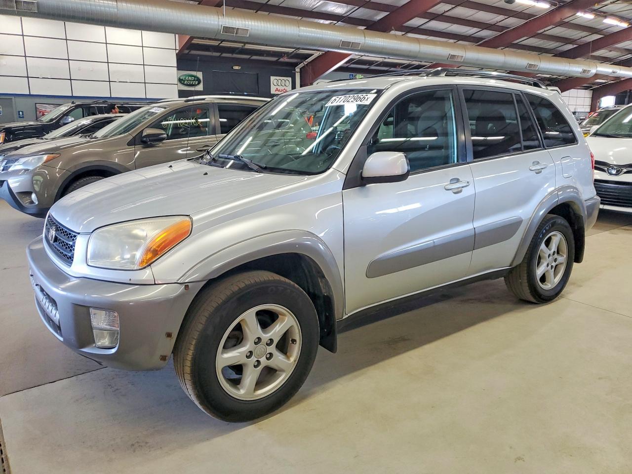 2001 Toyota RAV4, VIN JTEHH20V710102430 — Minor dents and scratches
