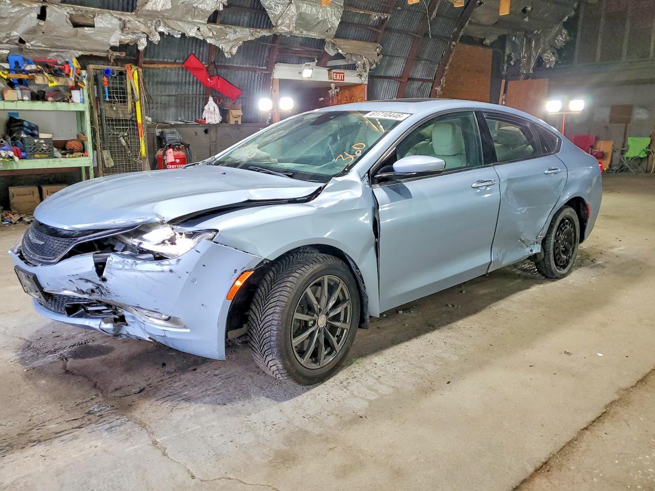 2015 Chrysler 200 C, VIN 1C3CCCCG8FN645798 — Front end