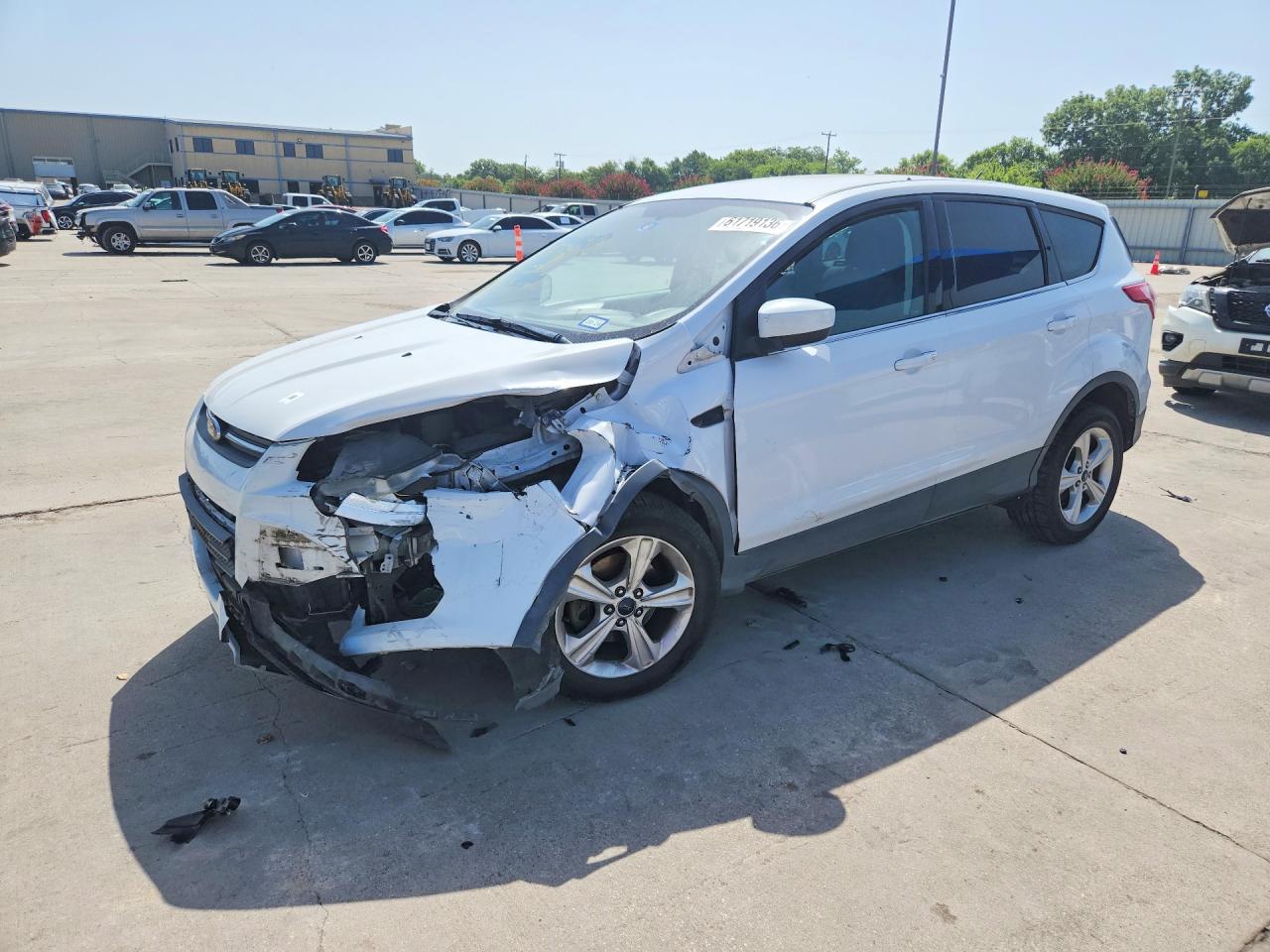 2015 Ford Escape SE, VIN 1FMCU0G79FUB18999 — Front end