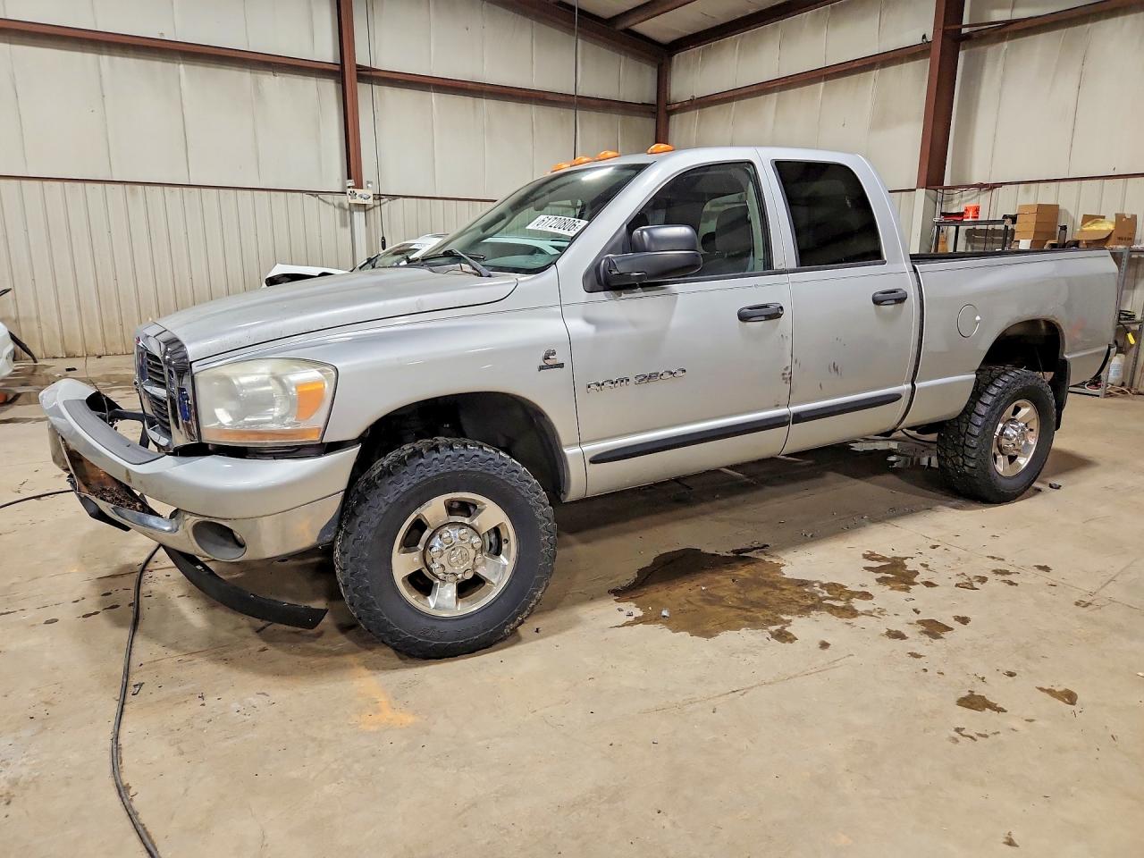2006 Dodge RAM, VIN 3D6WS28C56G165538 — Front end