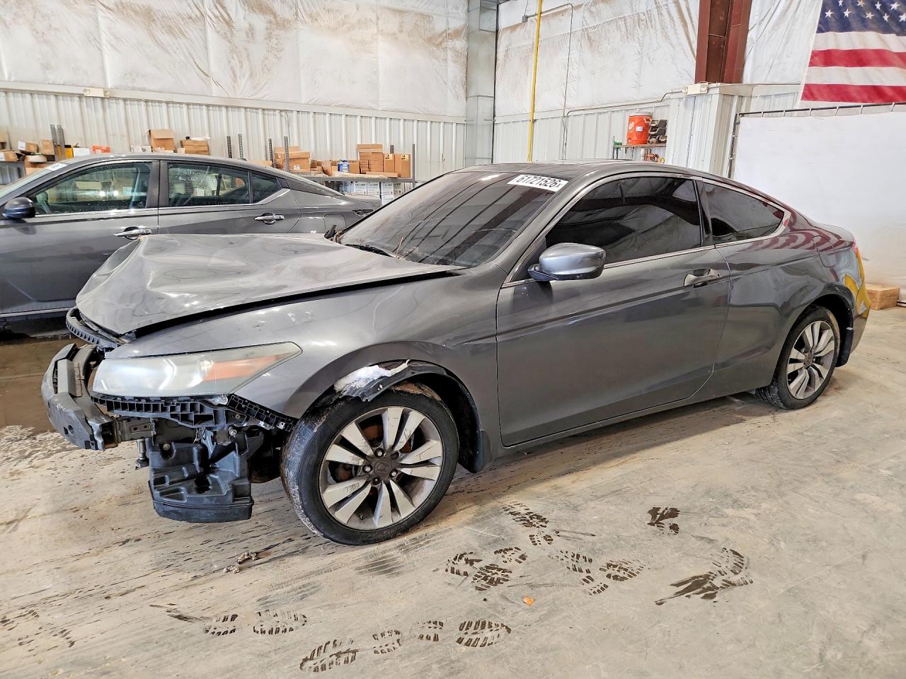 2010 Honda Accord LX-S, VIN 1HGCS1B36AA012025 — Front end