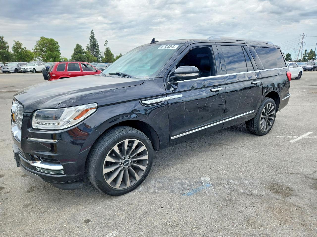 2019 Lincoln Navigator Select, VIN 5LMJJ3HT7KEL09870 — Vandalism