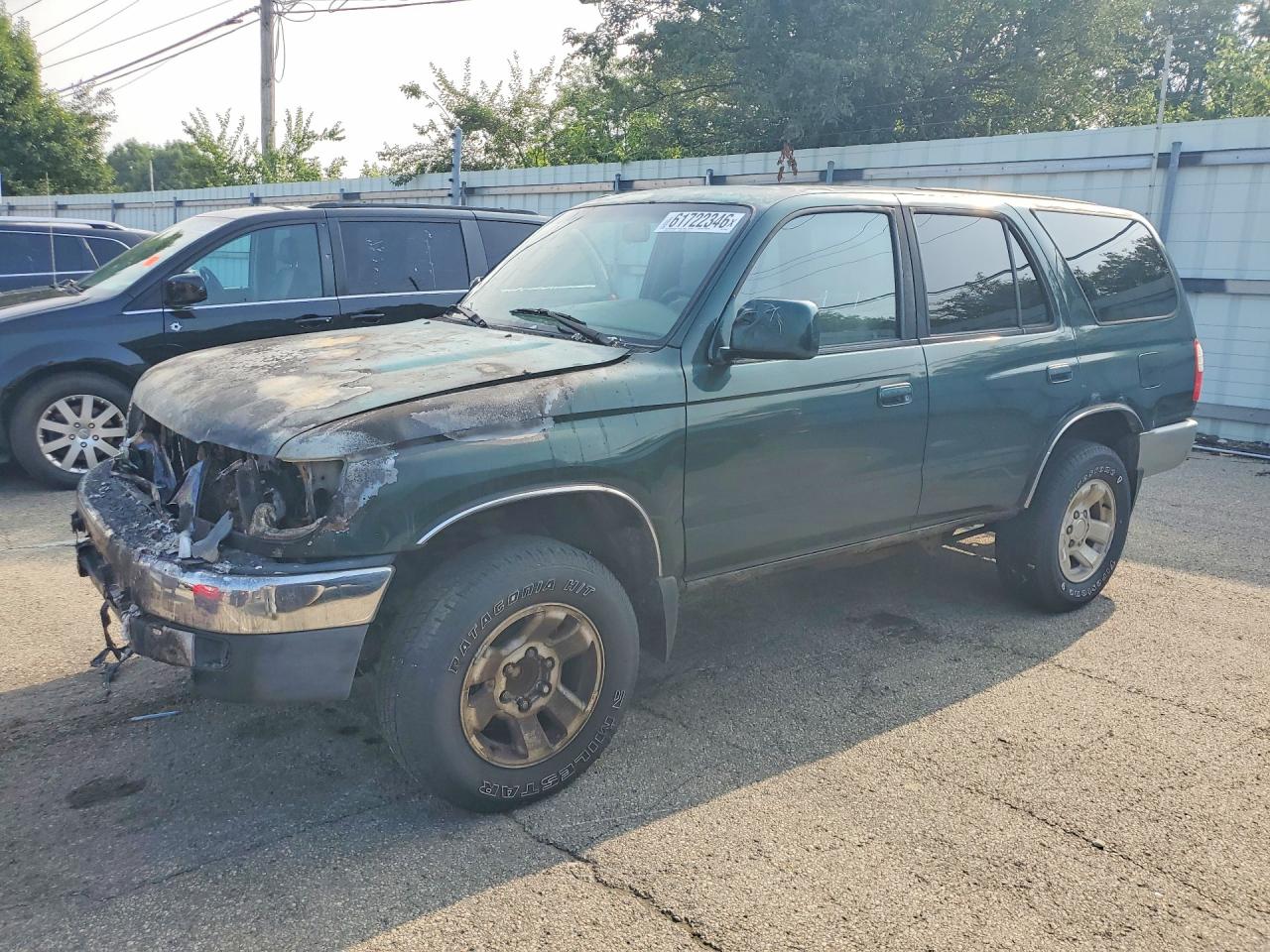 1999 Toyota 4Runner SR5, VIN JT3GN86R2X0133829 — Burn