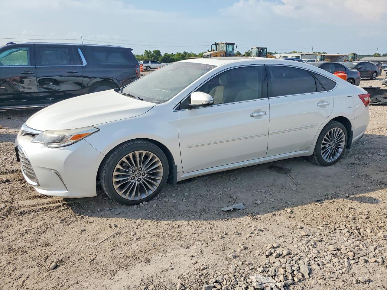 2017 Toyota Avalon XLE Premium, VIN 4T1BK1EB5HU254029 — Water / flood