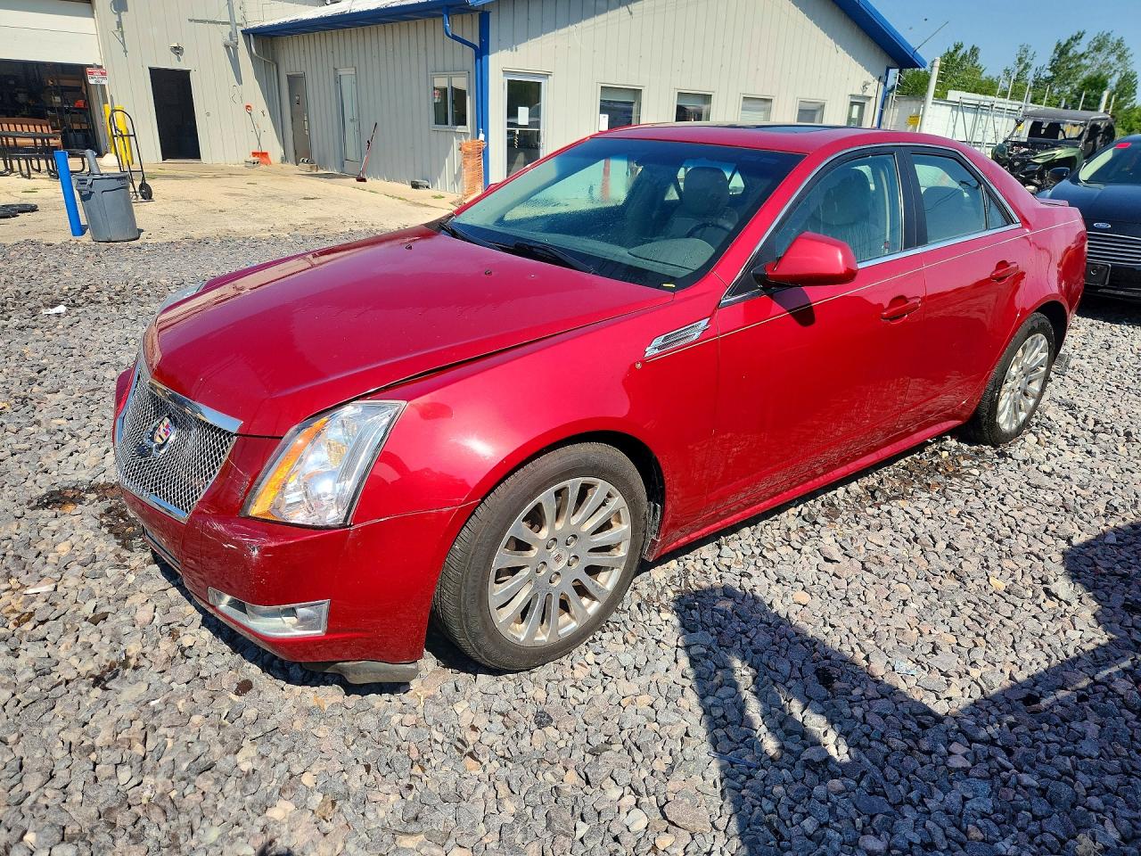2011 Cadillac CTS Performance, VIN 1G6DL5EY1B0101428 — Front end