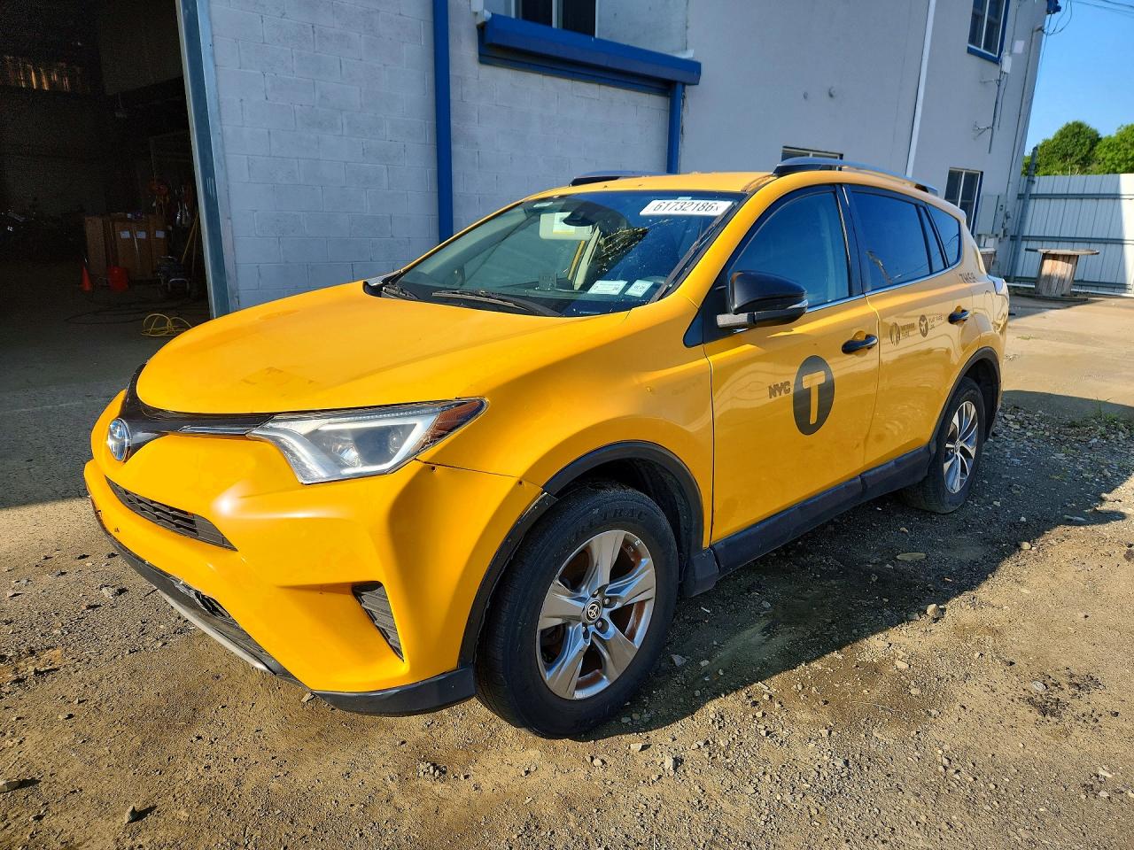 2017 Toyota RAV4 XLE, VIN JTMRJREVXHD073426 — Mechanical
