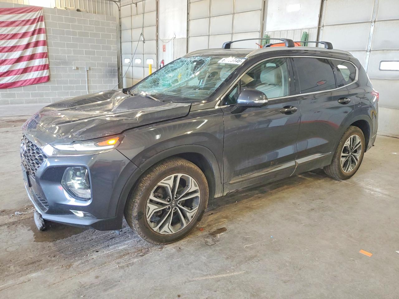 2020 Hyundai Santa Fe Limited, VIN 5NMS5CAA1LH245428 — Rear end