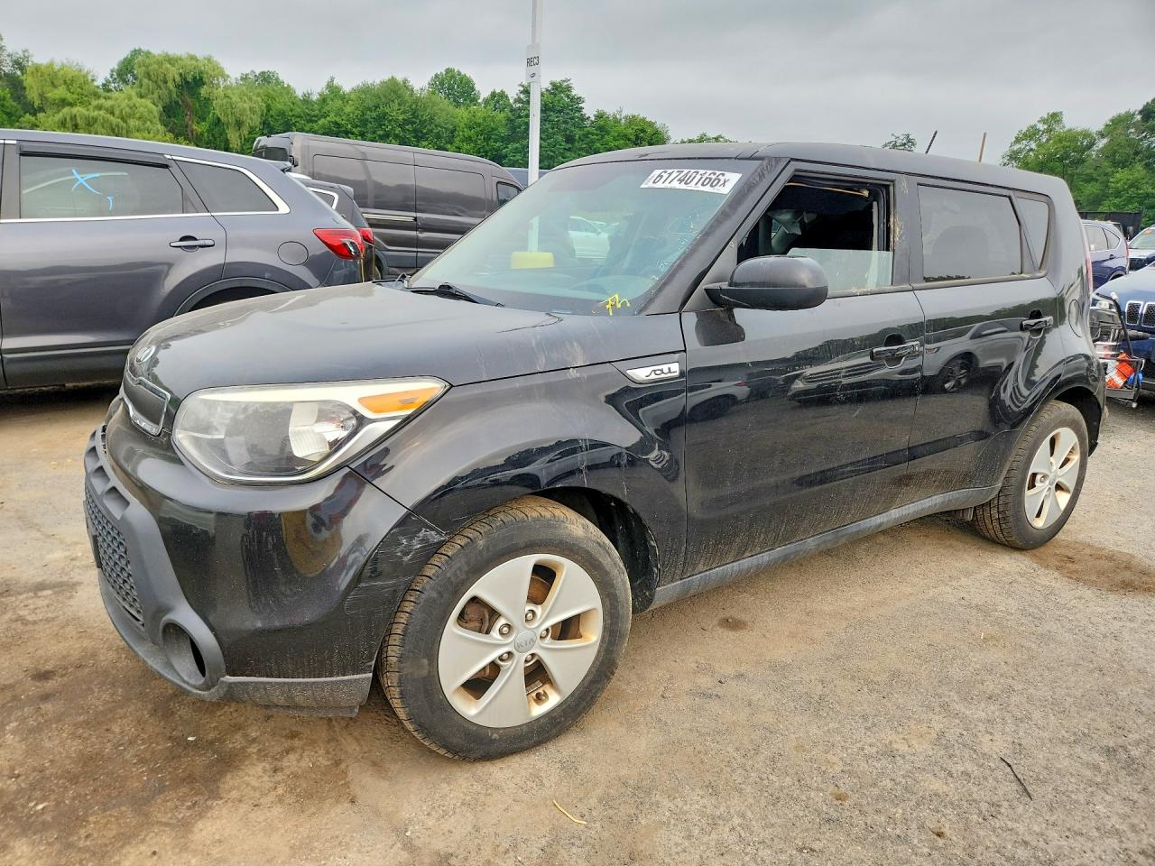 2015 Kia Soul, VIN KNDJN2A29F7151596 — Front end