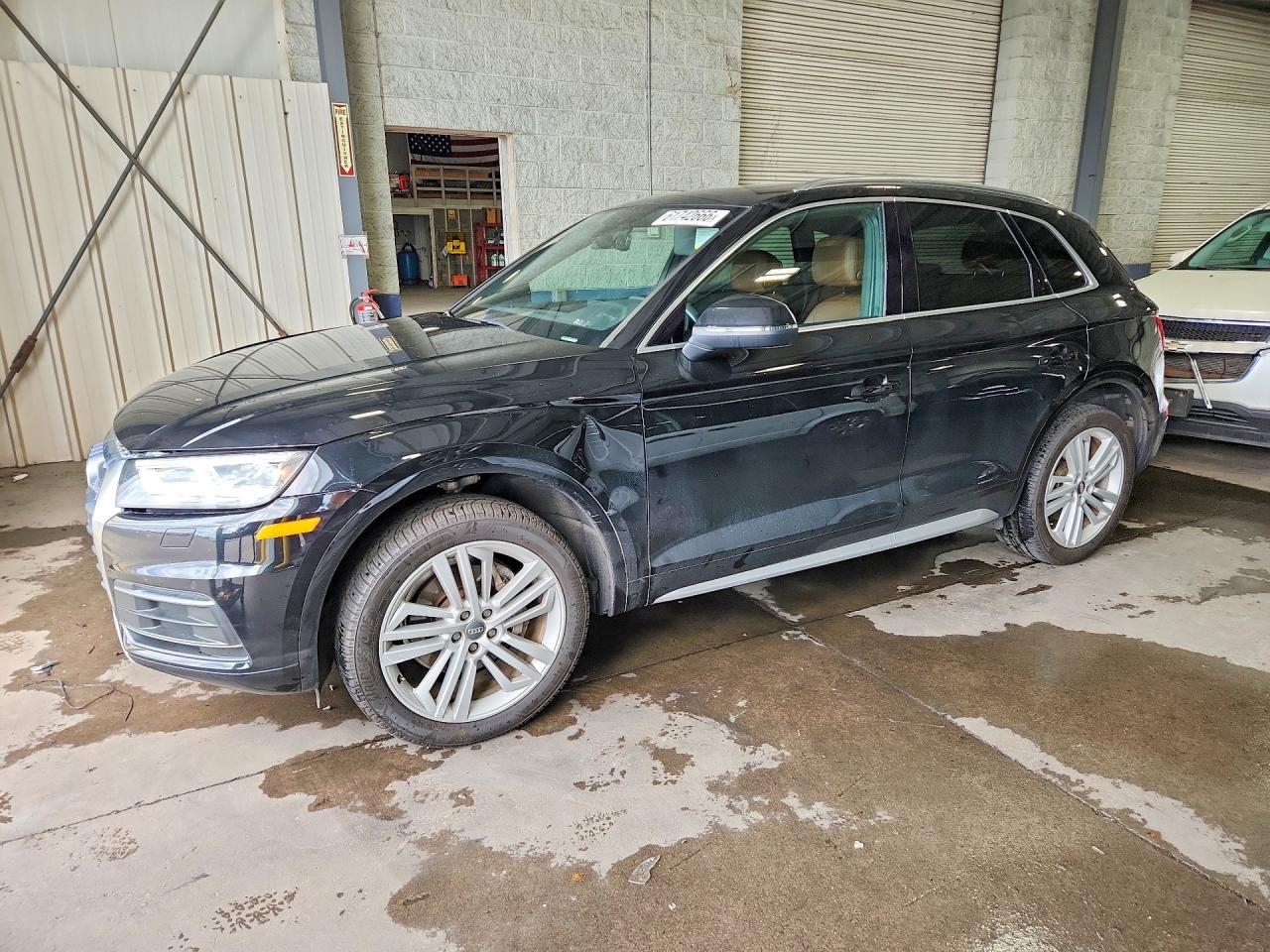 2020 Audi Q5 Premium Plus, VIN WA1BNAFYXL2031840 — Front end