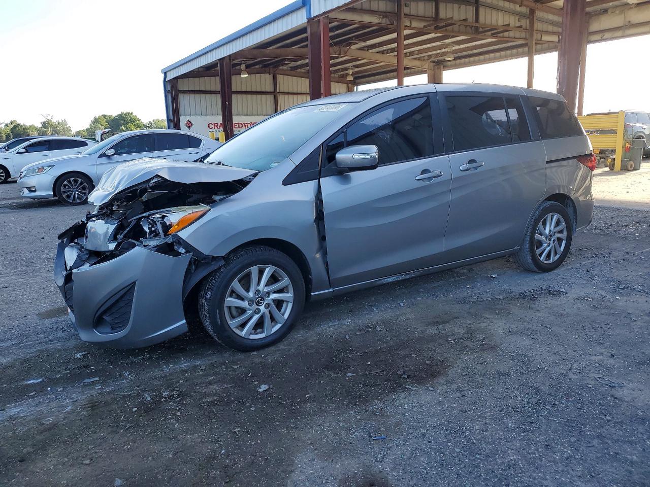 2014 Mazda 5 Sport, VIN JM1CW2BL8E0175957 — Front end
