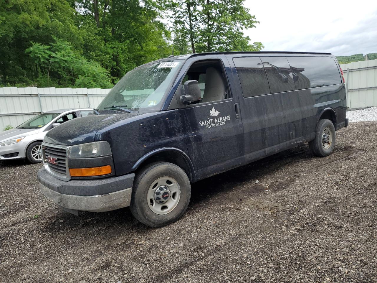 2012 GMC Savana LT, VIN 1GJZ71FG2C1172292 — Auction photo