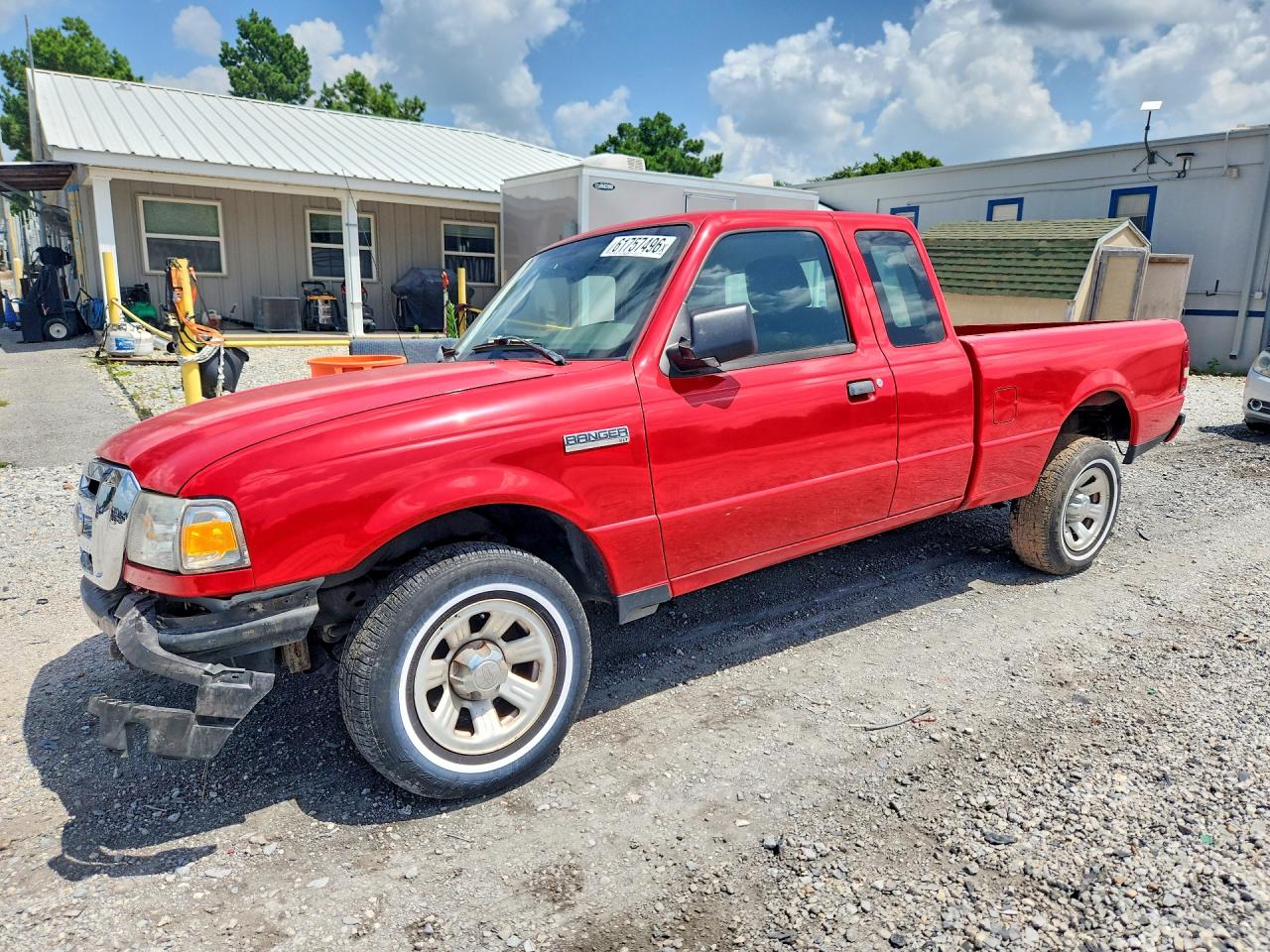 2011 Ford Ranger XLT, VIN 1FTKR4EE7BPA63181 — Front end