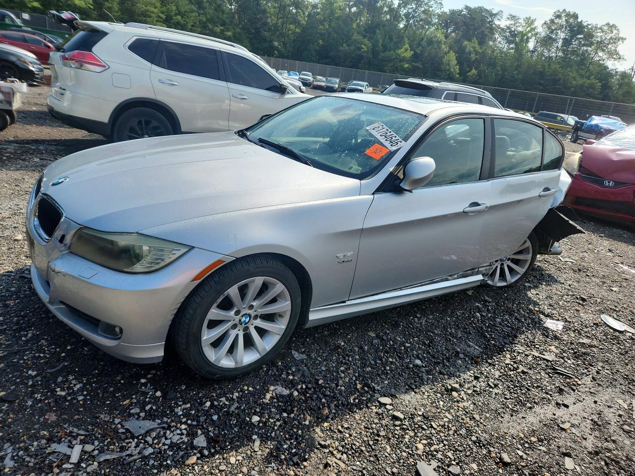 2011 BMW 3 Series 328i xDrive, VIN WBAPK5G56BNN31133 — Rear end