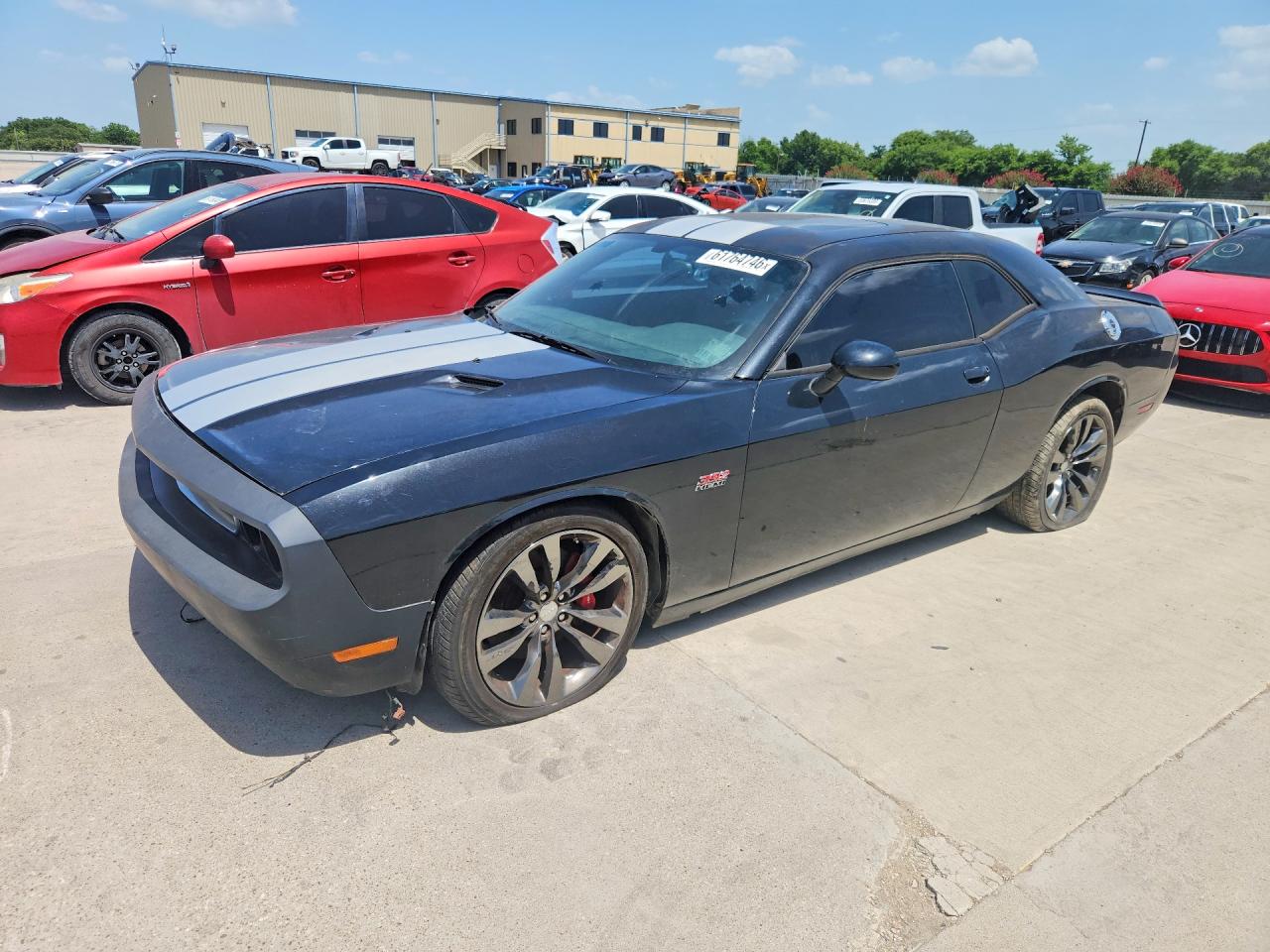 2014 Dodge Challenger SRT-8, VIN 2C3CDYCJ3EH137414 — Undercarriage