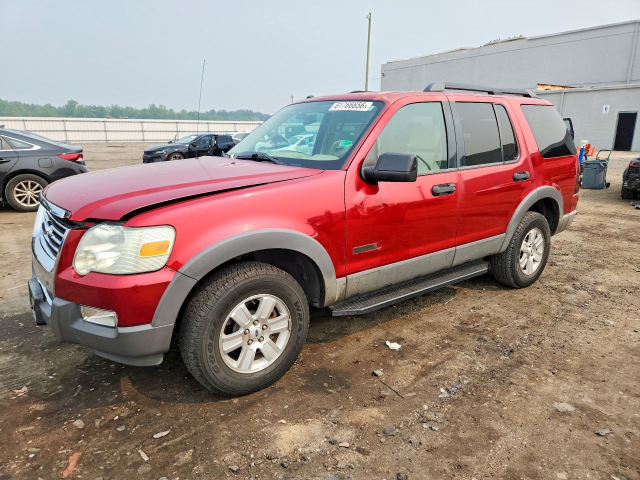 2006 Ford Explorer XLT, VIN 1FMEU73E66UB20022 — Rear end
