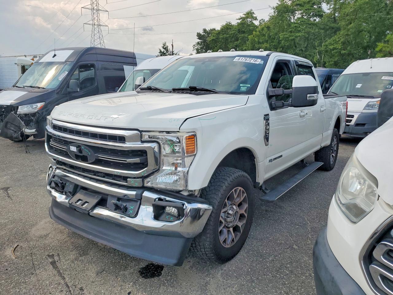 2020 Ford F-350 XL, VIN 1FT8W3BT9LEE14654 — Front end