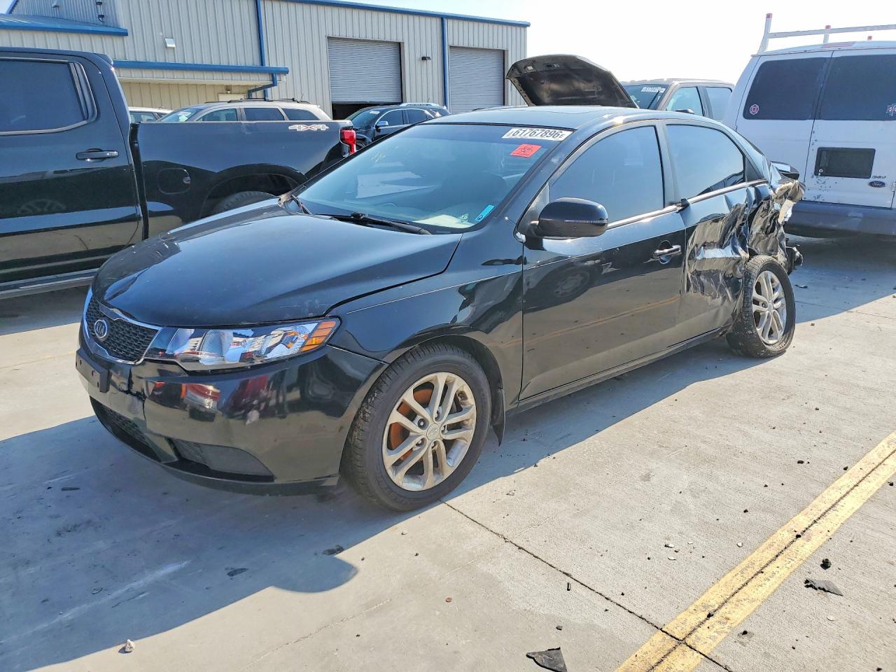 2012 Kia Forte EX, VIN KNAFU4A27C5561936 — Зад