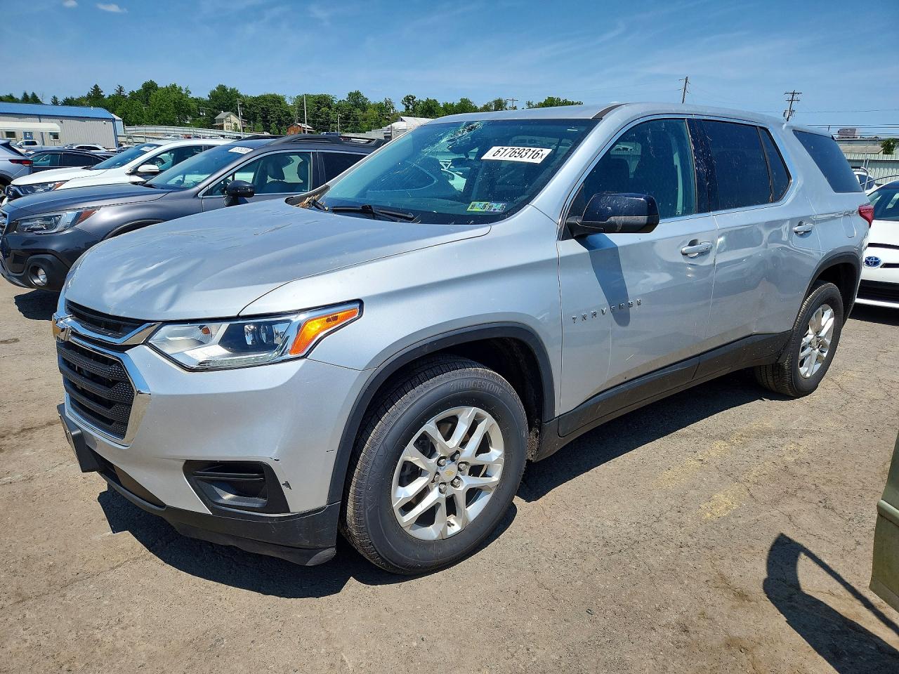 2021 Chevrolet Traverse LS, VIN 1GNEVFKW0MJ159748 — Roof