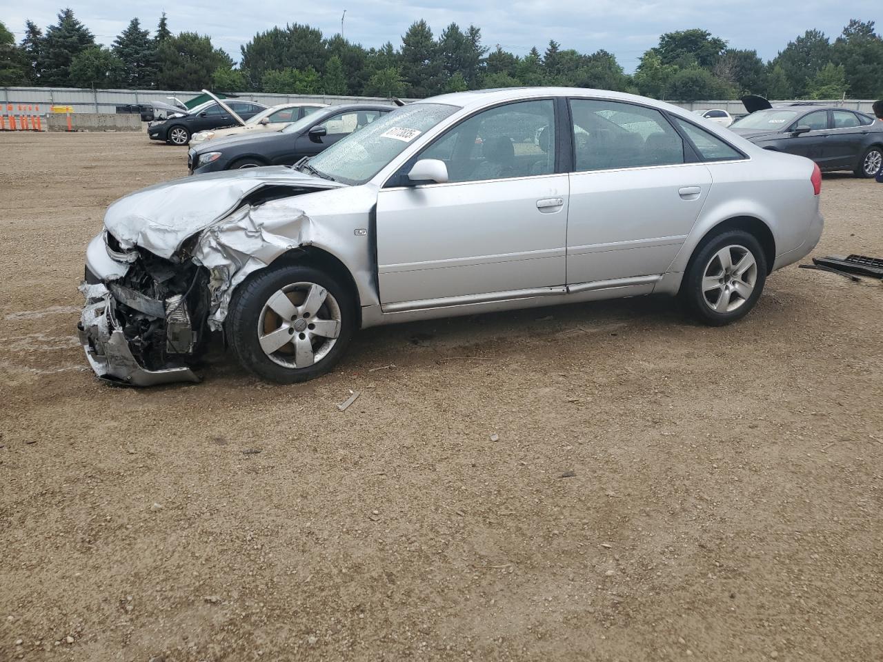 2002 Audi A6, VIN WAULD64B22N143227 — Перед