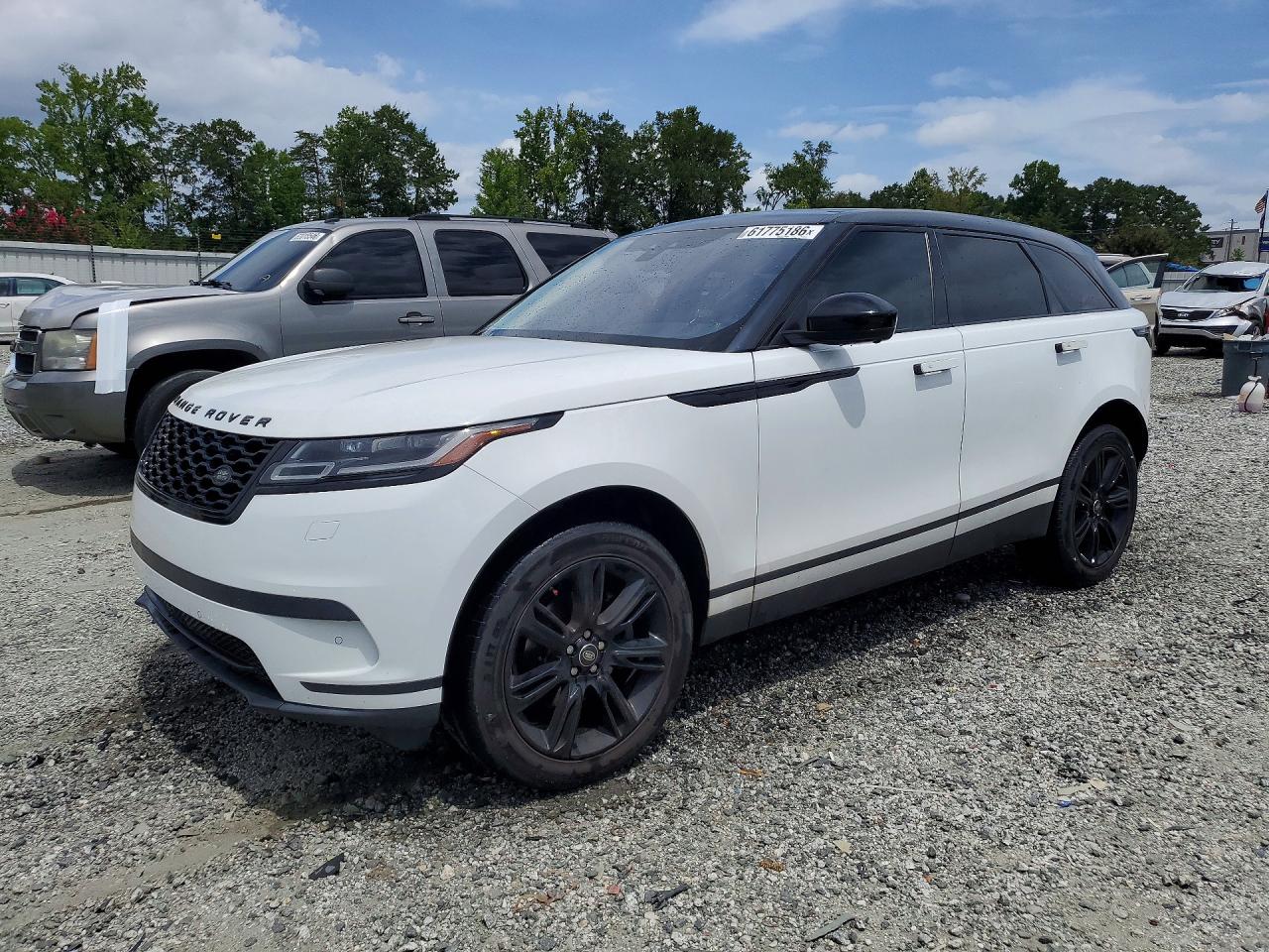 2019 Land Rover Range Rover Velar S, VIN SALYB2EX3KA234475 — Minor dents and scratches