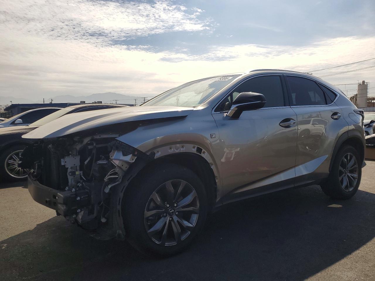 2018 Lexus NX 300, VIN JTJYARBZ3J2109524 — Front end